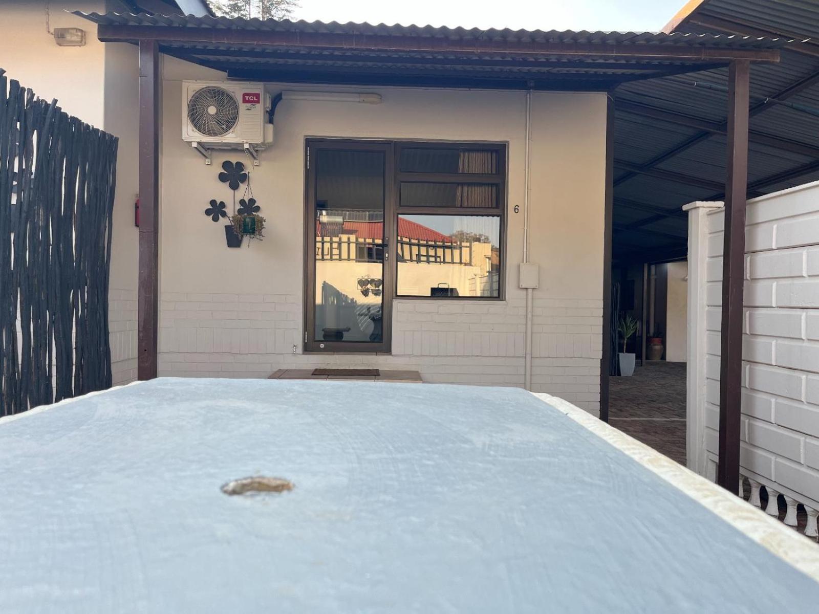 La Belle Guesthouse بارايس الغرفة الصورة