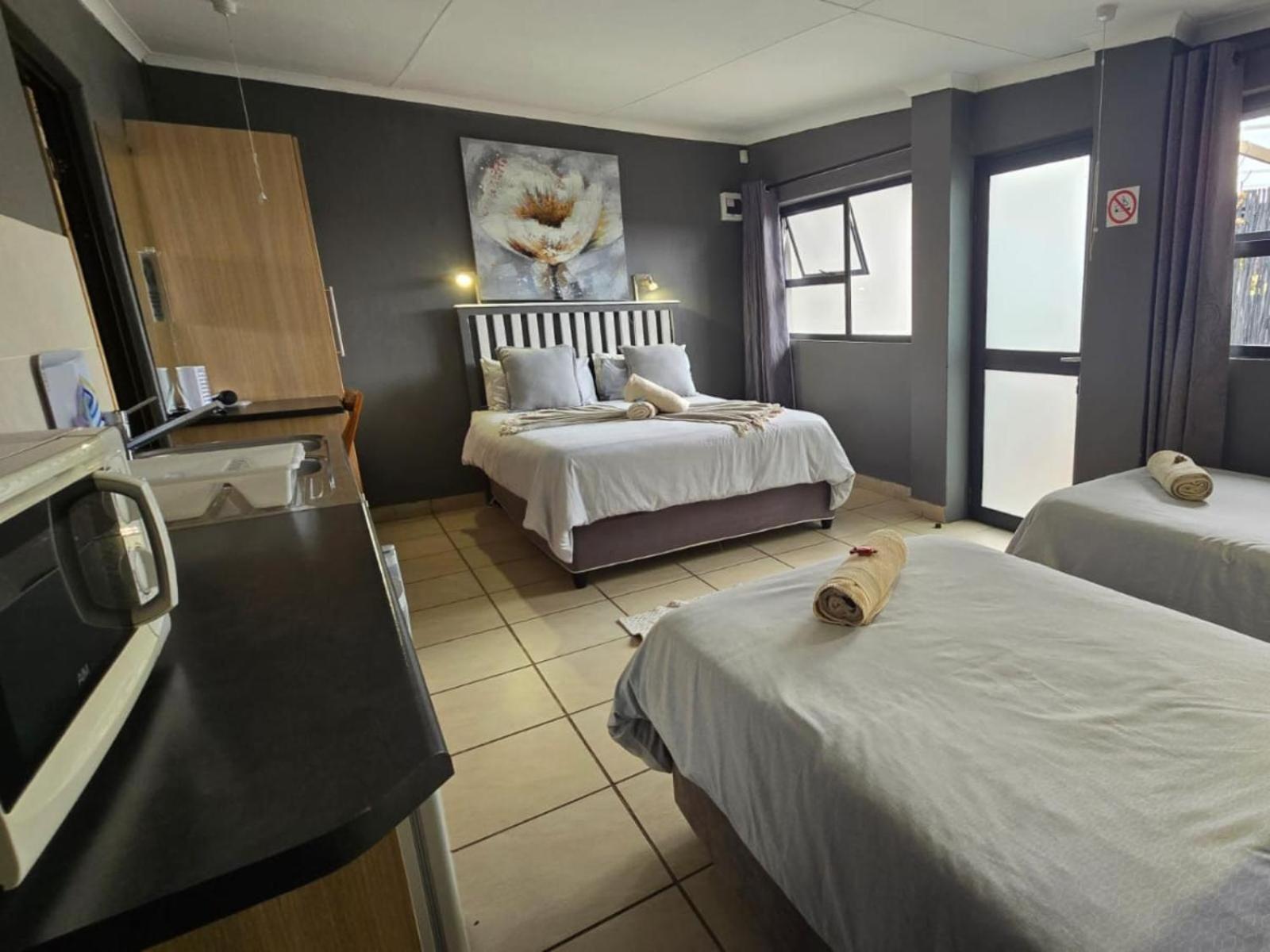 La Belle Guesthouse بارايس الغرفة الصورة